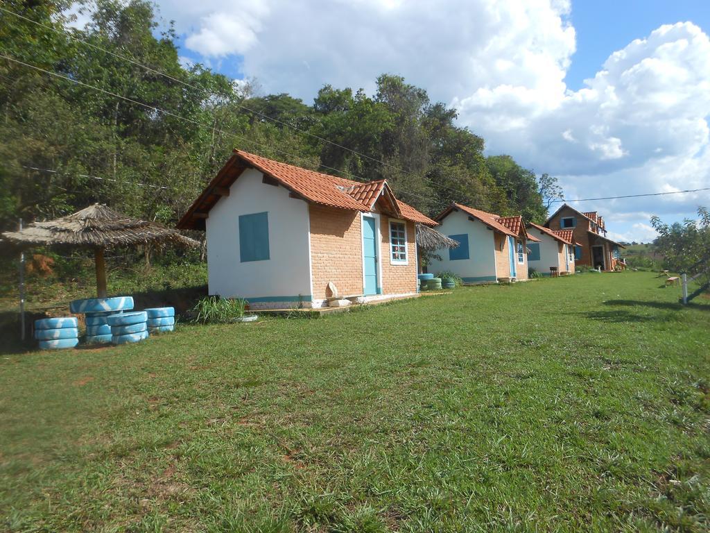 Pousada Shangrila Sao Thome São Tomé das Letras Ruang foto